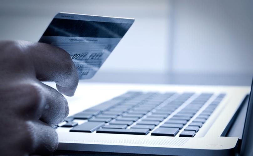 e ticaret sitelerinde hazır yazılım