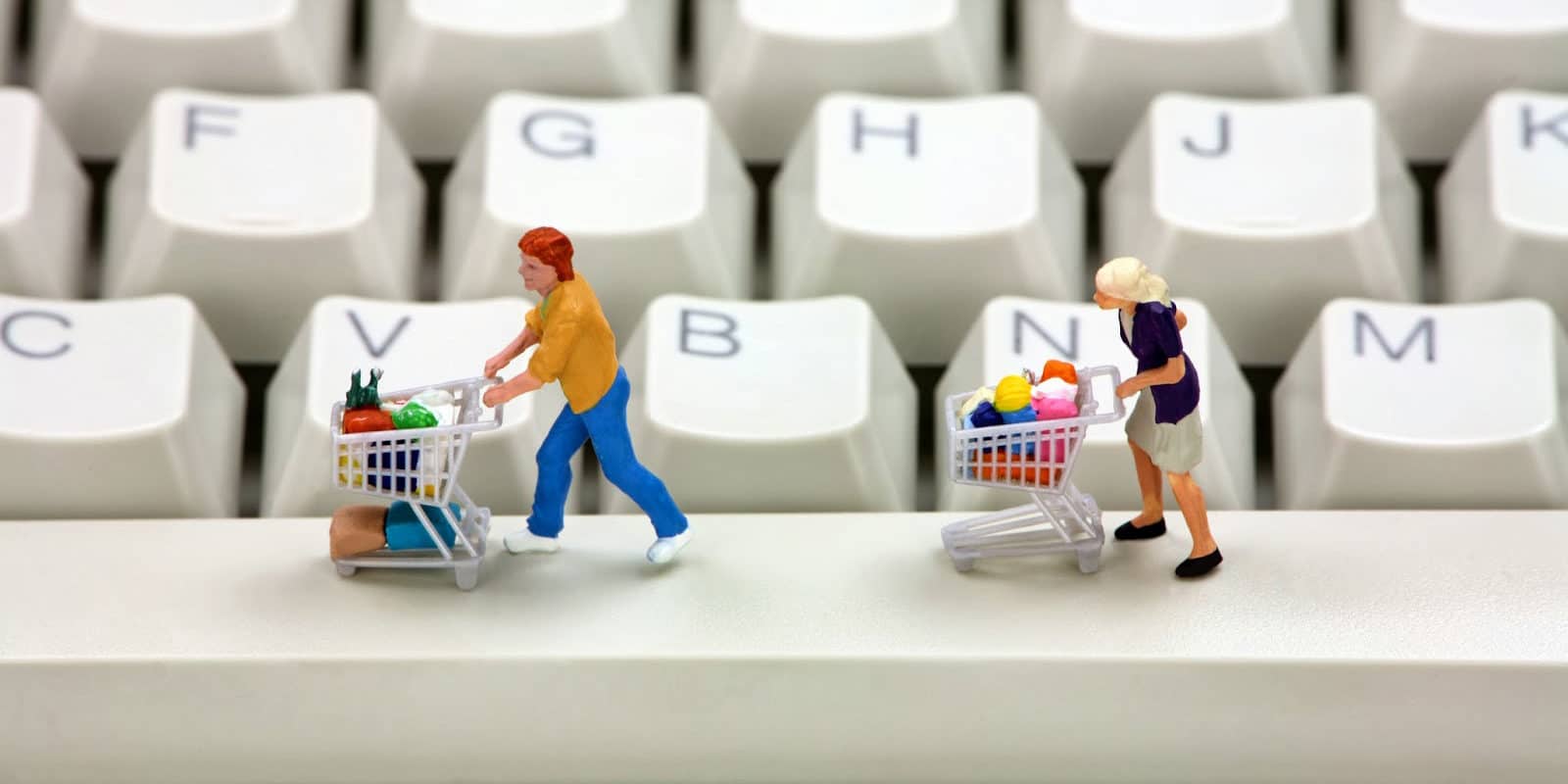 e ticaret sitesi tema seçimi